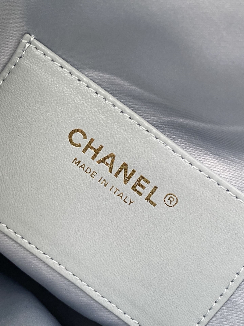 Ch**el hobo bags